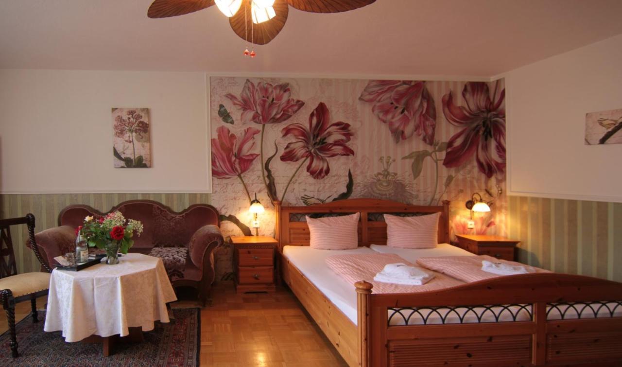 Kreuzerhof Hotel Garni Rothenburg ob der Tauber Luaran gambar